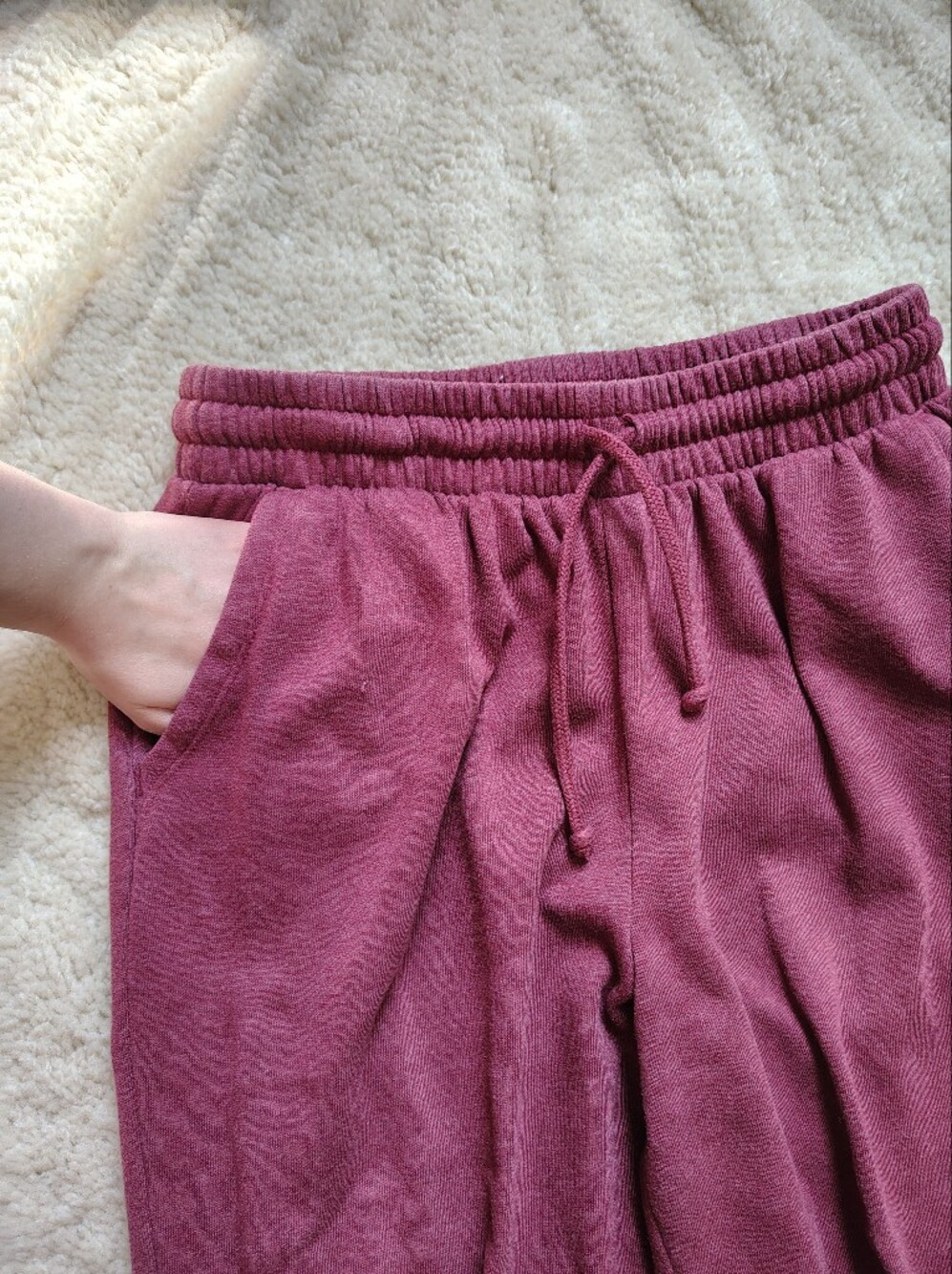 SO Women's Medium Maroon "The Favorite Jogger" Pants - Picture 7 of 9
